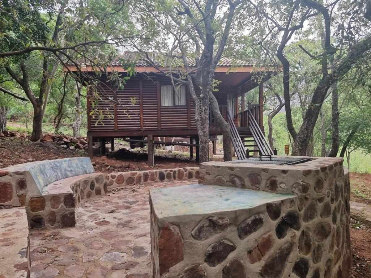 Waterfall Safari Lodge Winterkamp Exteriér fotografie