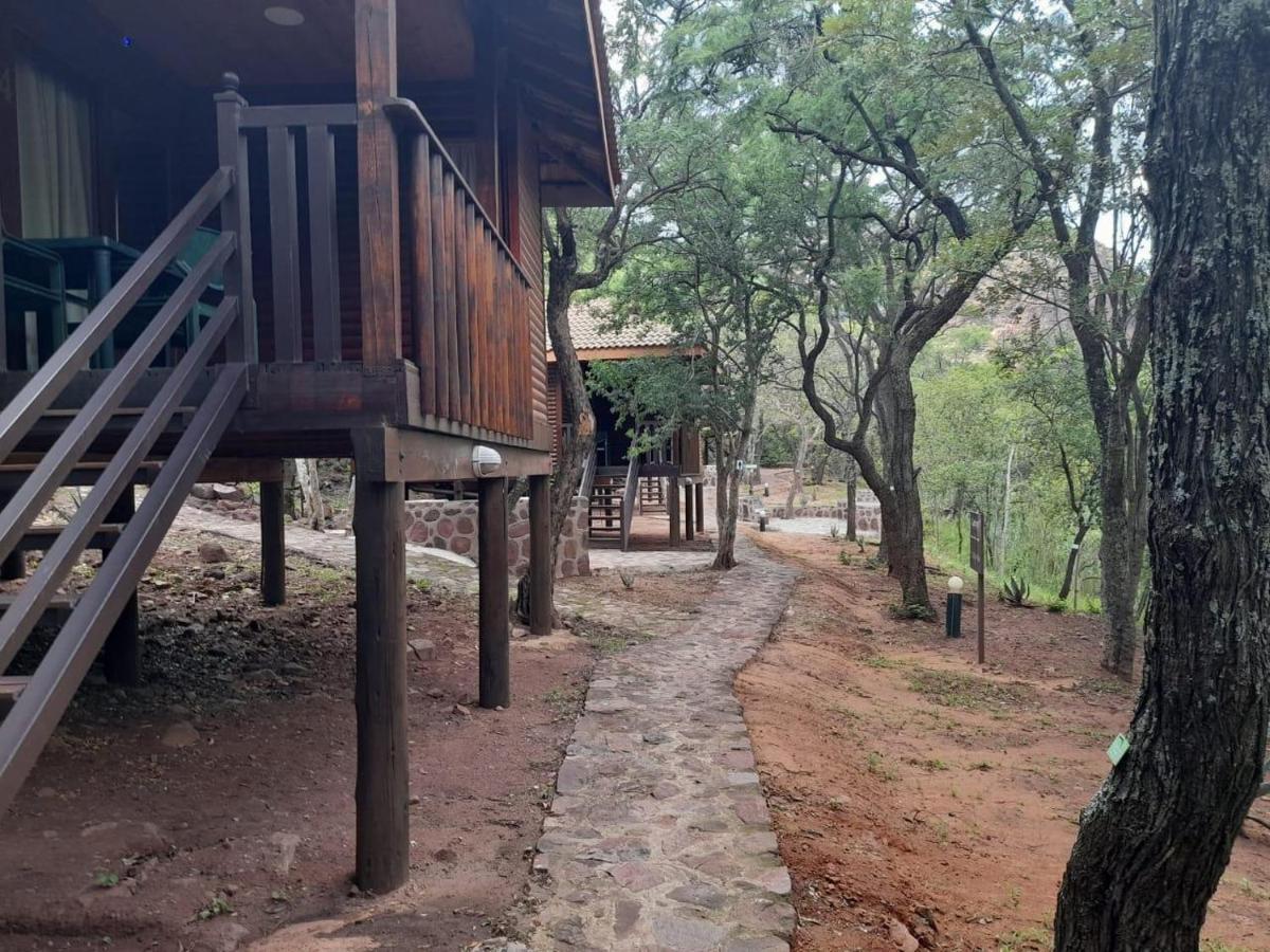 Waterfall Safari Lodge Winterkamp Exteriér fotografie